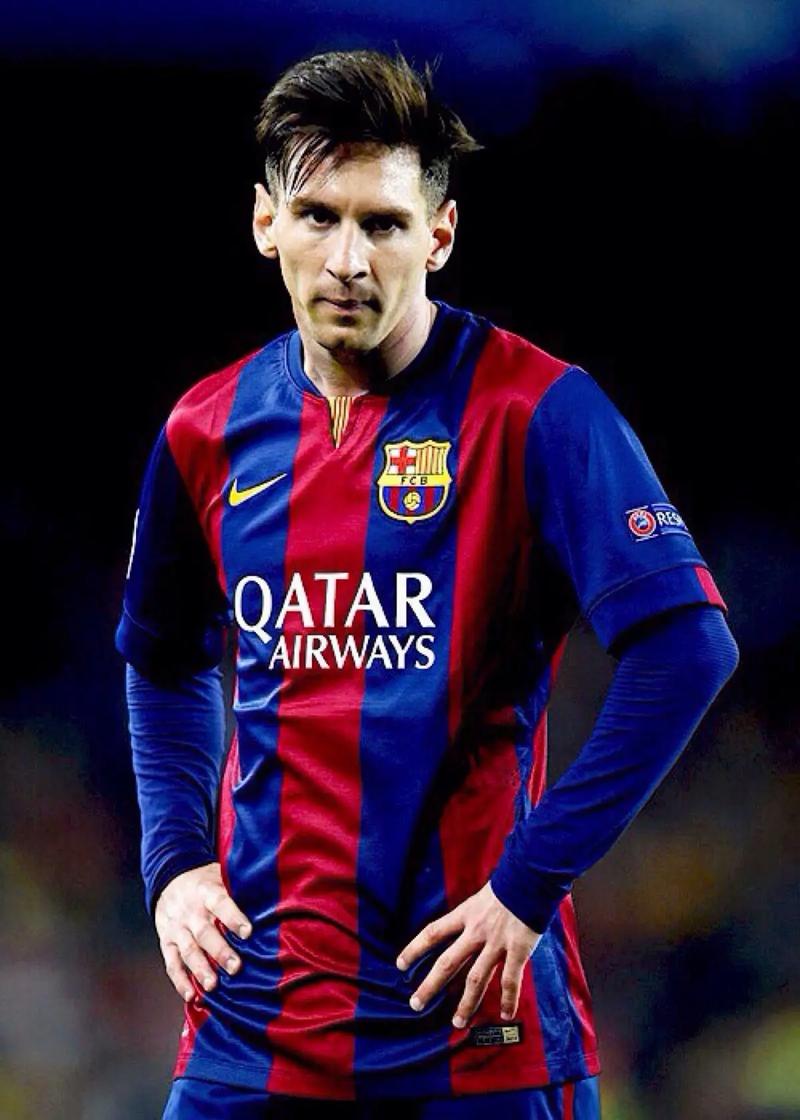 离40+三双仅差1板！拉拉维亚社媒调侃东契奇：你再抢个板啊（东契奇距40+三双只差1板！拉拉维亚社媒打趣：再抢一个啊）