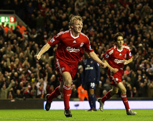 提前晋级女足亚冠8强，常卫魏：感谢老队员们的咬牙坚持（女足亚冠提前锁定八强，常卫魏致谢老将顽强坚守）