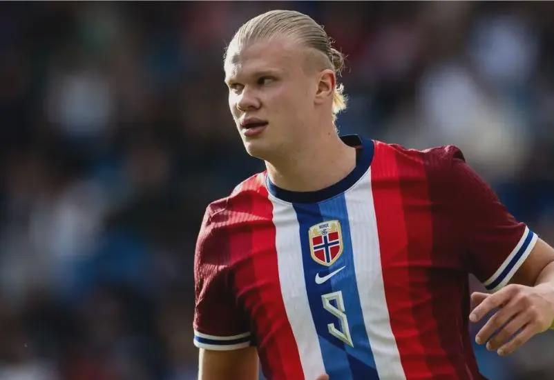 记者：帕拉西奥斯或1月租借离队，巴西&墨西哥俱乐部对其有意（帕拉西奥斯或将一月租借离队，巴西与墨西哥球队有意）