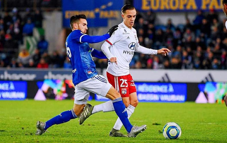 篮球社交属性为何如此强？