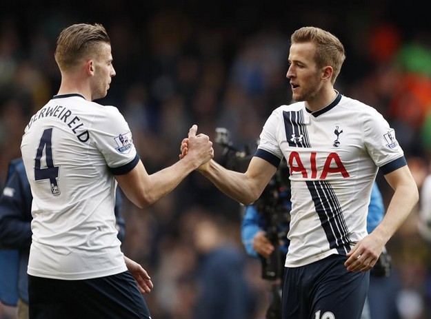 热火与活塞过去5次交手：4次分差3分以内，2次加时&2次绝杀（热火vs活塞近5战：4场胜负在3分内，2场加时、2次绝杀）