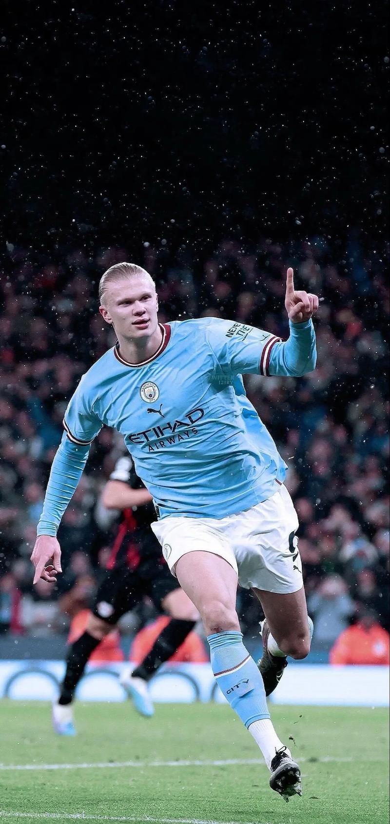 罗马转会受阻，迪巴拉不开心，佩莱格里尼在内，多人伤病成疑（罗马引援受挫，迪巴拉不满，佩莱格里尼等多将伤情存疑）