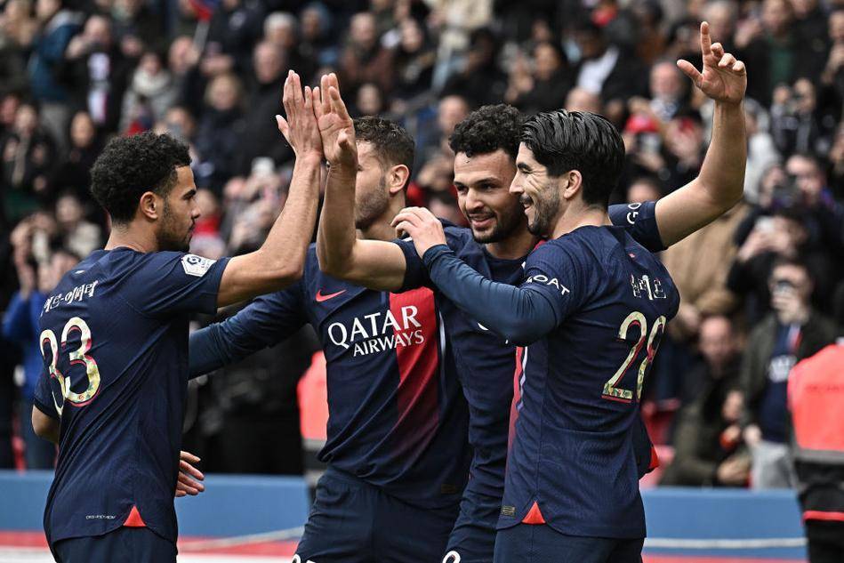 劳塔罗：很激动追平马佐拉的纪录，没想到自己能达到如此成就（劳塔罗：追平马佐拉纪录让我激动万分，曾不敢想会有今日成就）