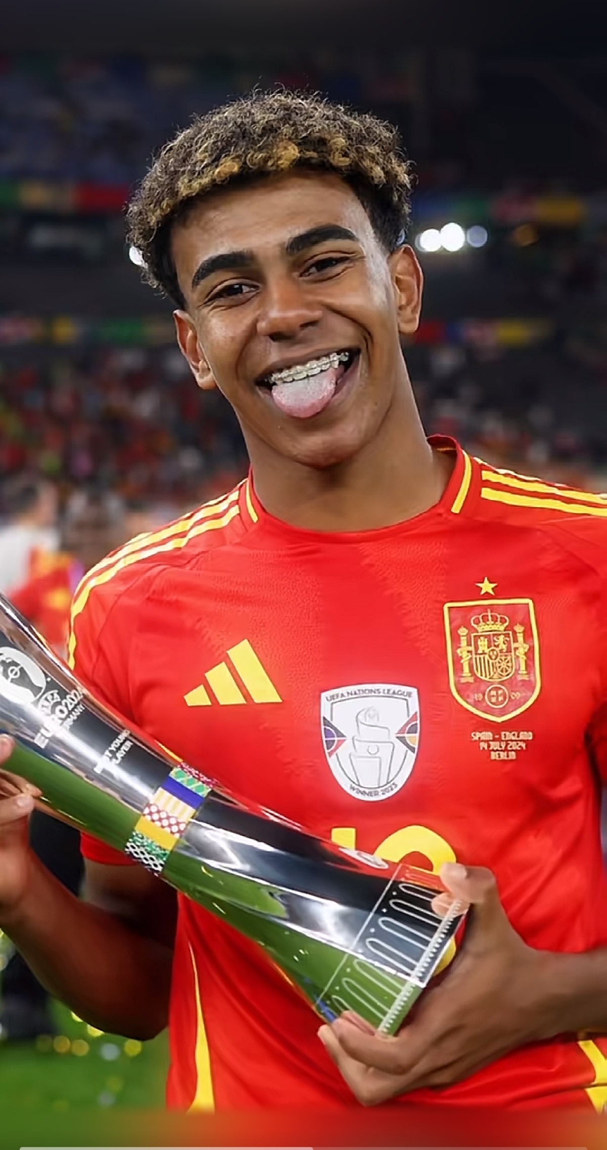 BBC公布年度体坛人物候选：萨拉赫、大谷翔平入选（BBC发布年度体育人物候选名单：萨拉赫与大谷翔平入围）