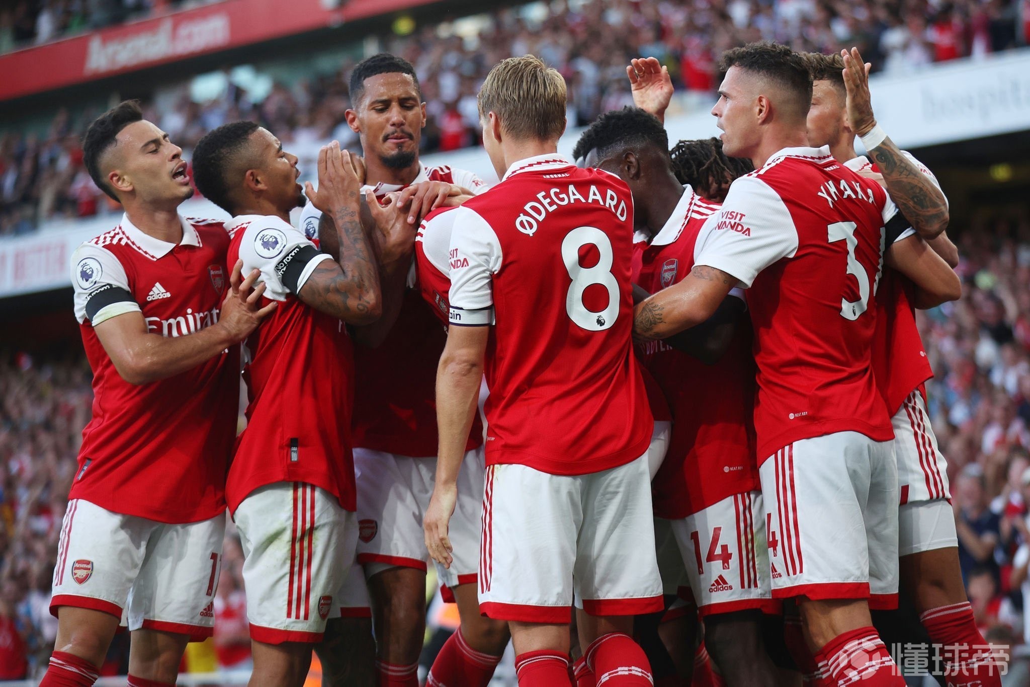 德天空：除拜仁外所有德甲俱乐部均有意波鸿19岁中场伦茨（德国天空体育：拜仁之外的德甲球队均有意波鸿19岁中场伦茨）