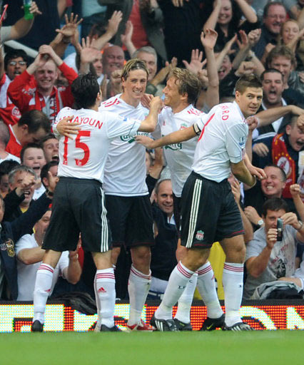 皇家奥维耶多0-0巴列卡诺，平分秋色（皇家奥维耶多与巴列卡诺握手言和，0-0收场）