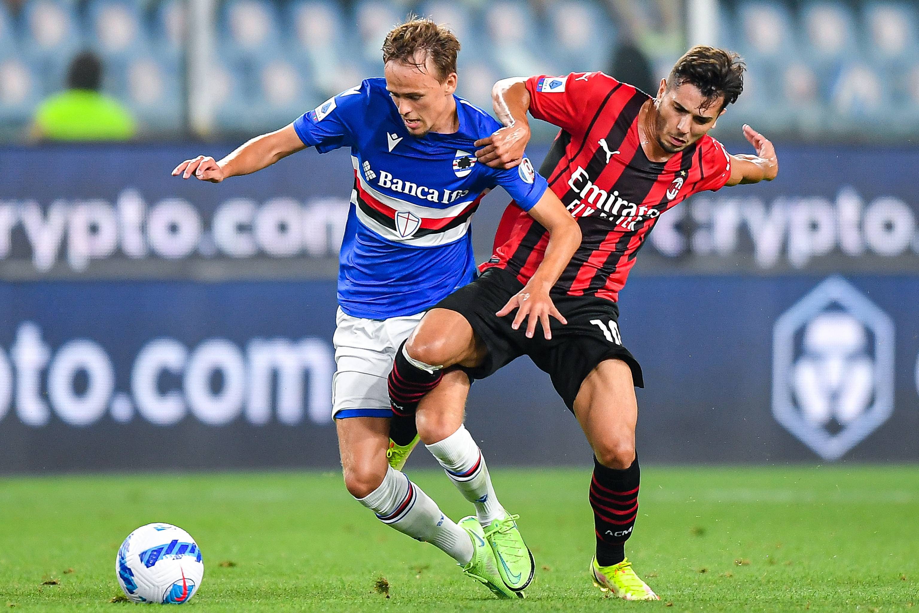 U17世界杯法国vs哥伦比亚现大规模群殴，球员家长均参与其中（U17世界杯法国对阵哥伦比亚爆发大规模冲突，球员与家长均卷入）