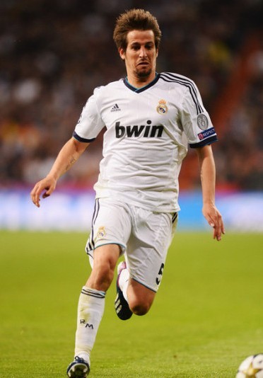 剑南春｜多特1-0奥格斯堡，吉拉西破门，两队全场总计2射正（剑南春｜多特1-0力克奥格斯堡，吉拉西制胜，双方全场仅2次射正）