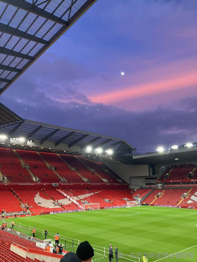 米兰女排以3-0击败贝加莫，艾格努砍25分MVP，展现统治力，整体配合出色，展现冠军底蕴。（米兰女排3-0横扫贝加莫，艾格努25分当选MVP，团队默契尽显冠军气质）